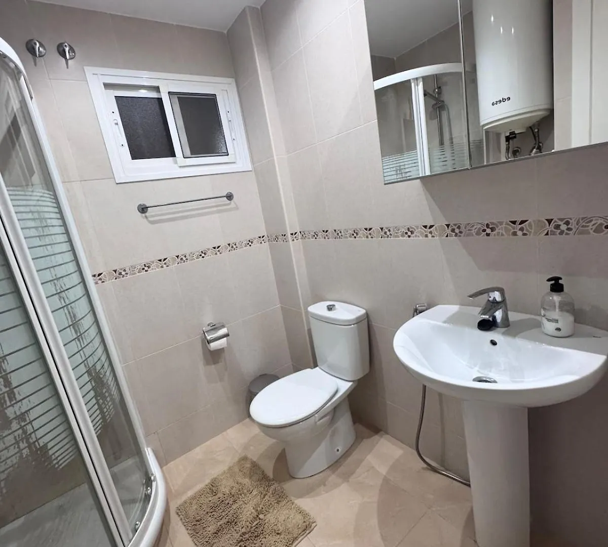 Cozy Apartment In Prime Location - Benalmádena Spanien